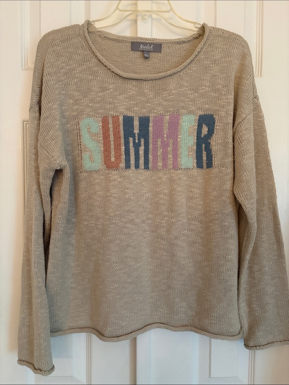 Marled Beige Crewneck Sweater with Multicolor 'SUMMER' Graphic